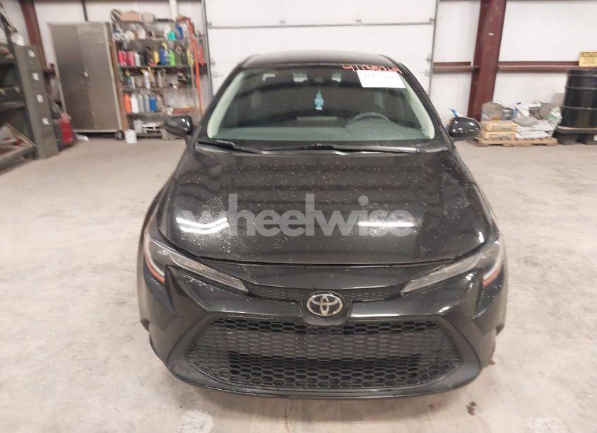 Photo 12 of 2022 Toyota Corolla LE (VIN 5YFEPMAE6NP290387)