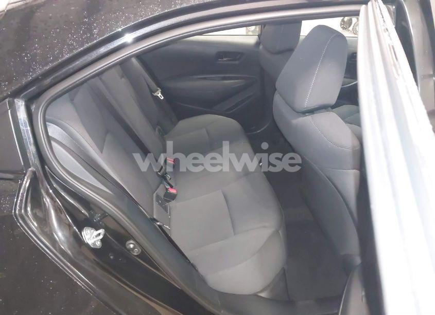 Photo 8 of 2022 Toyota Corolla LE (VIN 5YFEPMAE6NP290387)