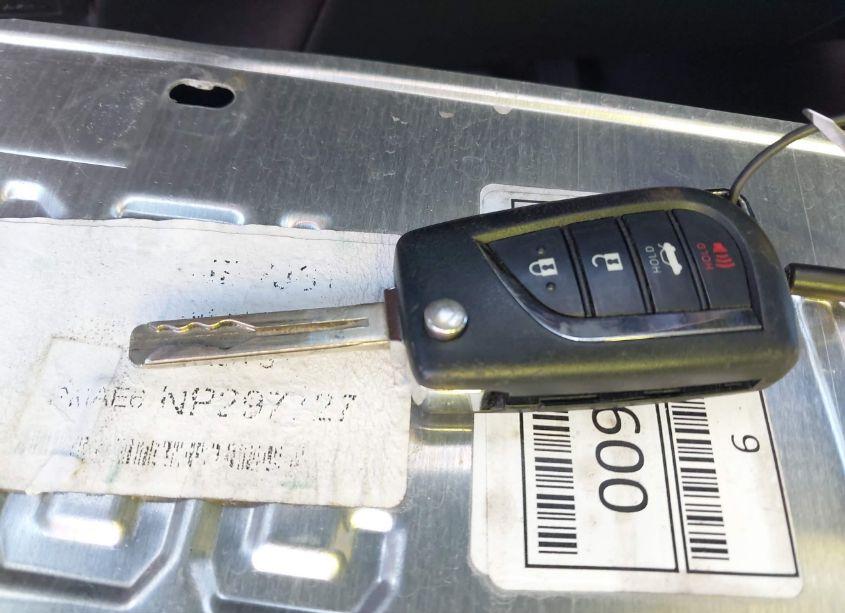 Photo 11 of 2022 Toyota Corolla LE (VIN 5YFEPMAE6NP297727)