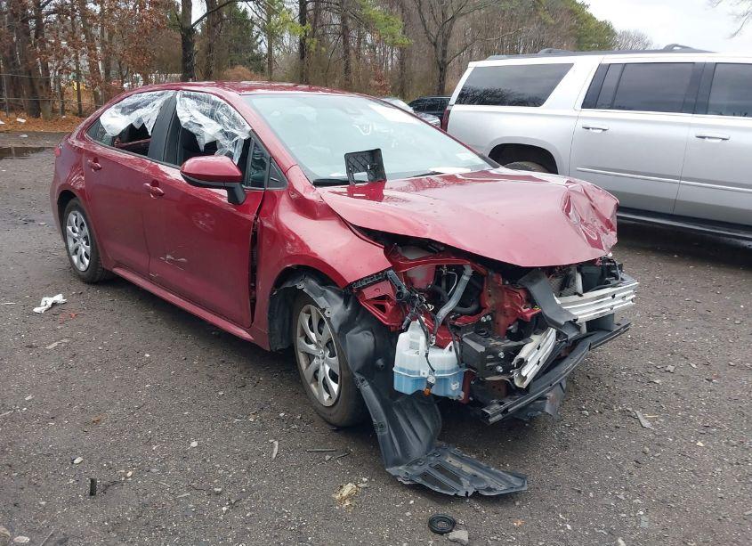 2022 Toyota Corolla LE (VIN 5YFEPMAE6NP299414) main photo