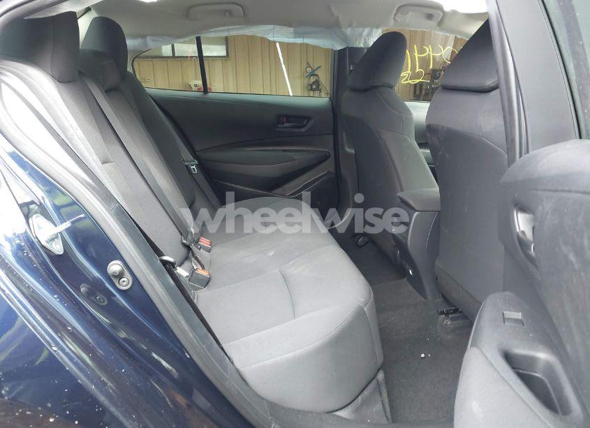 Photo 8 of 2022 Toyota Corolla LE (VIN 5YFEPMAE6NP300657)