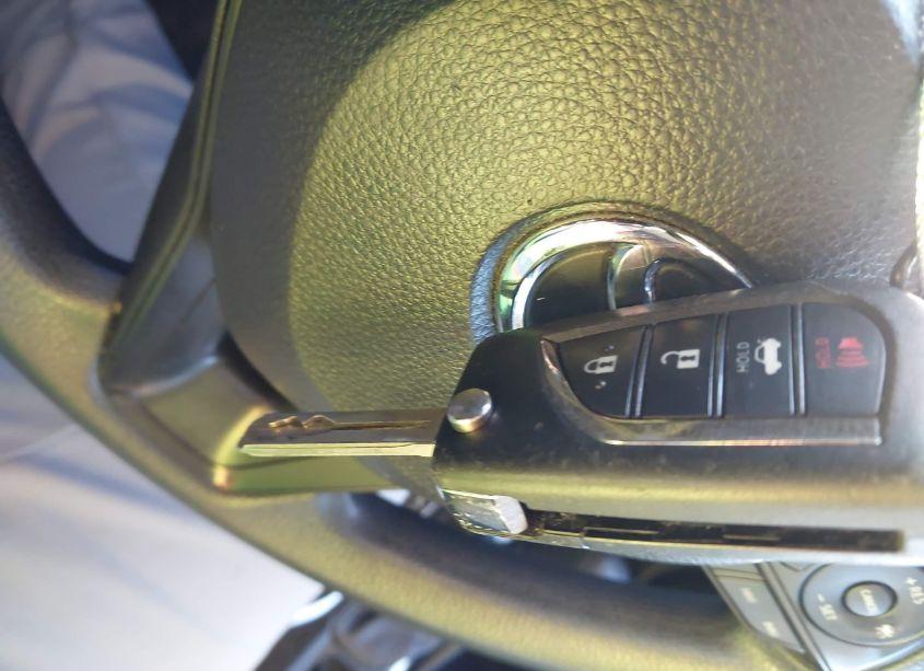 Photo 11 of 2022 Toyota Corolla LE (VIN 5YFEPMAE6NP305907)