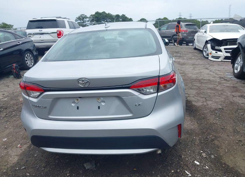 Photo 16 of 2022 Toyota Corolla LE (VIN 5YFEPMAE6NP309262)