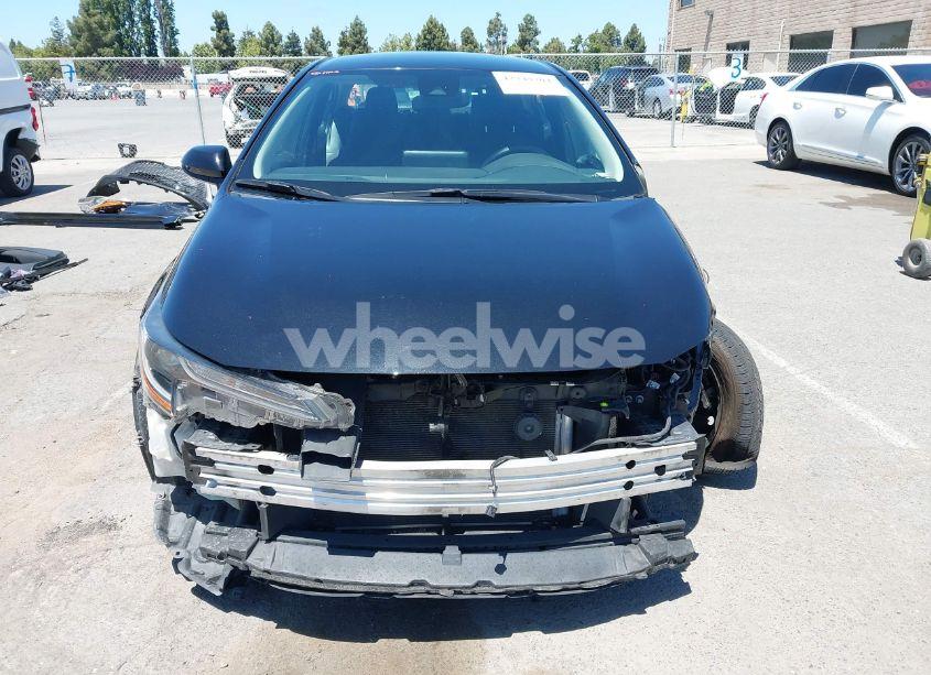 Photo 13 of 2022 Toyota Corolla LE (VIN 5YFEPMAE6NP327387)