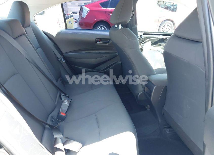 Photo 8 of 2022 Toyota Corolla LE (VIN 5YFEPMAE6NP327387)