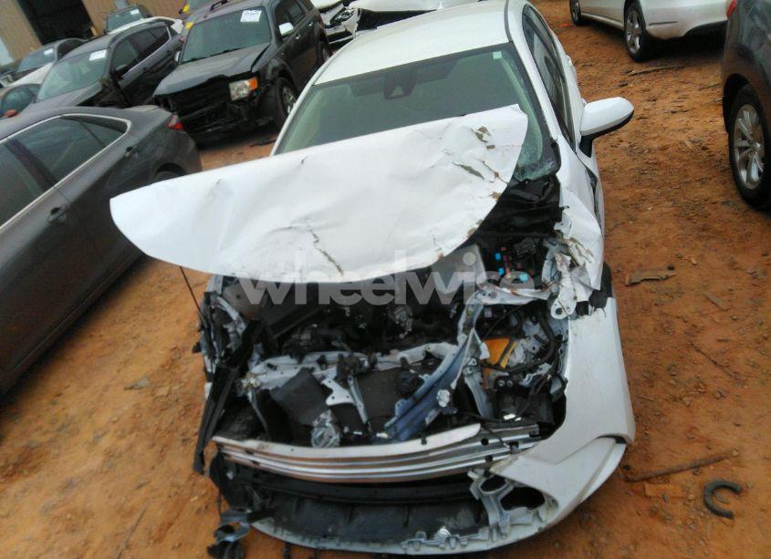 Photo 13 of 2022 Toyota Corolla LE (VIN 5YFEPMAE6NP332623)