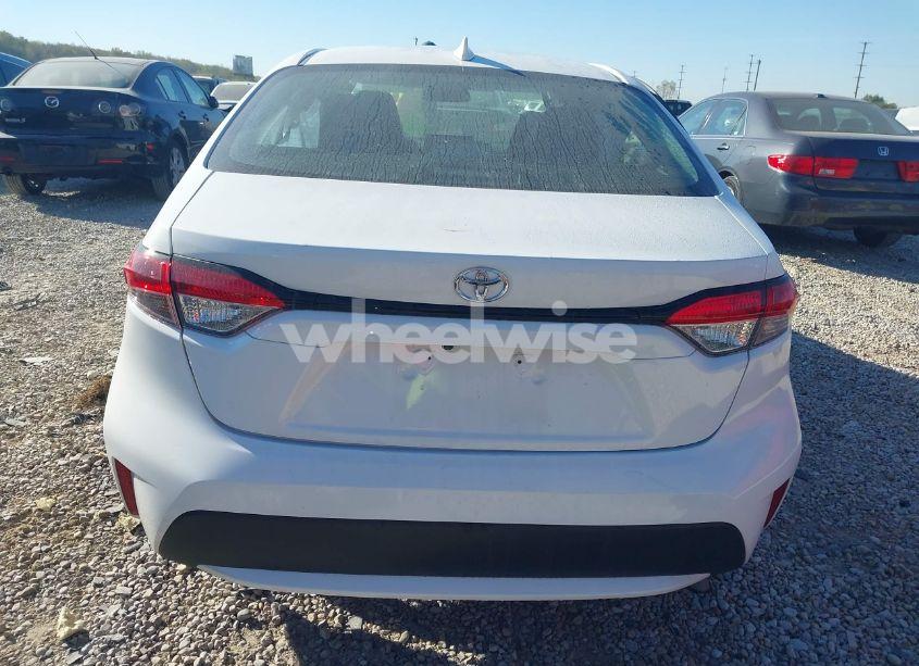 Photo 16 of 2022 Toyota Corolla LE (VIN 5YFEPMAE6NP339362)