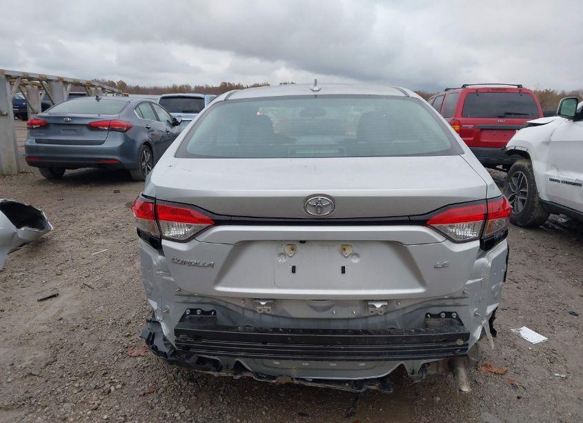 Photo 16 of 2022 Toyota Corolla LE (VIN 5YFEPMAE6NP345114)