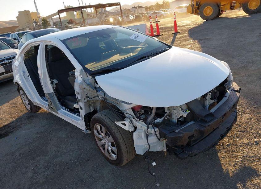 2022 Toyota Corolla LE (VIN 5YFEPMAE6NP348708) main photo