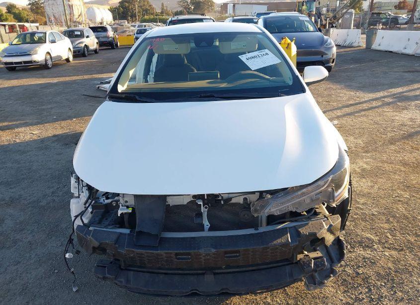 Photo 13 of 2022 Toyota Corolla LE (VIN 5YFEPMAE6NP348708)