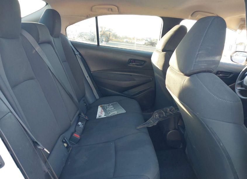 Photo 8 of 2022 Toyota Corolla LE (VIN 5YFEPMAE6NP348708)