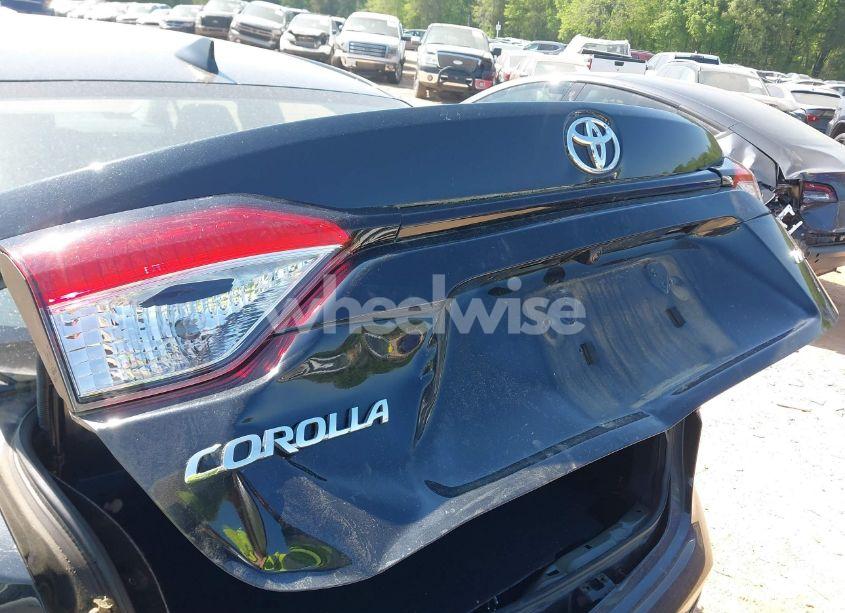 Photo 20 of 2022 Toyota Corolla LE (VIN 5YFEPMAE6NP360972)