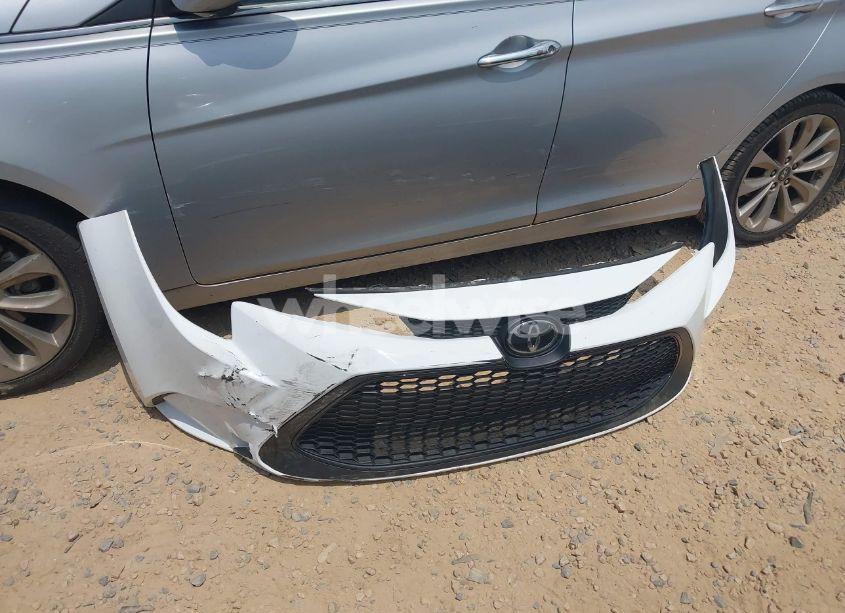 Photo 12 of 2022 Toyota Corolla LE (VIN 5YFEPMAE6NP371549)