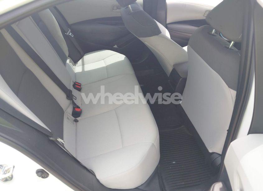 Photo 8 of 2022 Toyota Corolla LE (VIN 5YFEPMAE6NP371549)