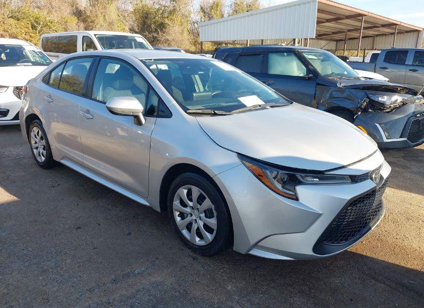 2022 Toyota Corolla LE (VIN 5YFEPMAE6NP372426) main photo