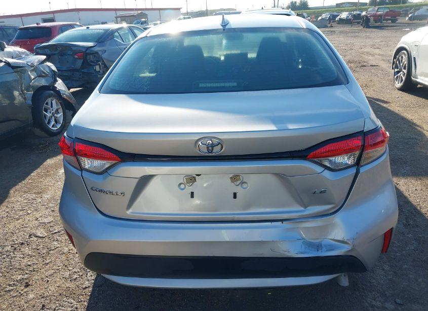 Photo 16 of 2022 Toyota Corolla LE (VIN 5YFEPMAE6NP372426)