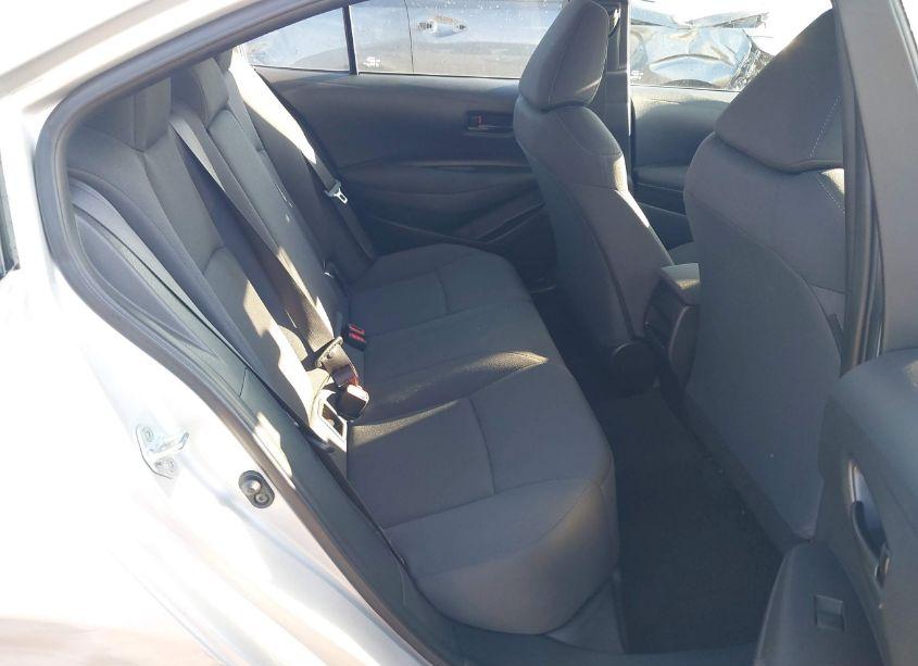 Photo 8 of 2022 Toyota Corolla LE (VIN 5YFEPMAE6NP372426)