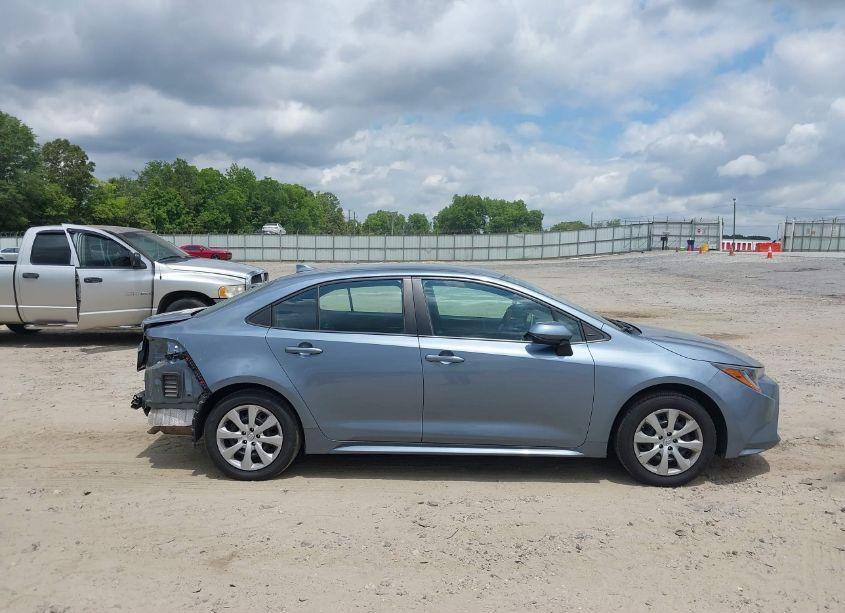 Photo 13 of 2021 Toyota Corolla LE (VIN 5YFEPMAE7MP168796)