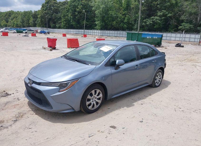 Photo 2 of 2021 Toyota Corolla LE (VIN 5YFEPMAE7MP168796)