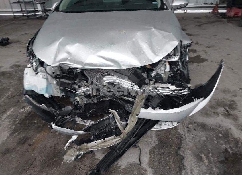 Photo 6 of 2021 Toyota Corolla LE (VIN 5YFEPMAE7MP168989)