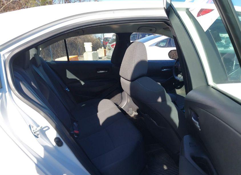 Photo 8 of 2021 Toyota Corolla LE (VIN 5YFEPMAE7MP176607)