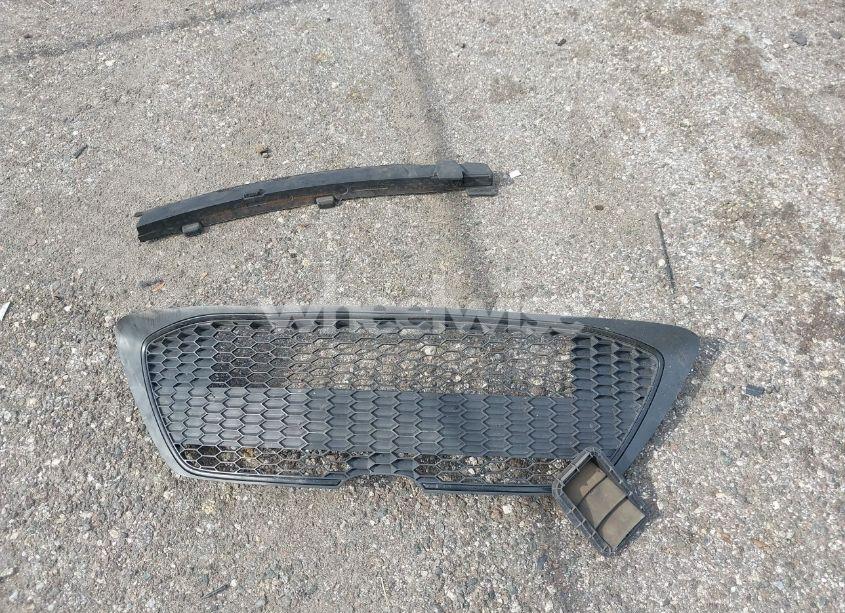 Photo 11 of 2021 Toyota Corolla LE (VIN 5YFEPMAE7MP195979)