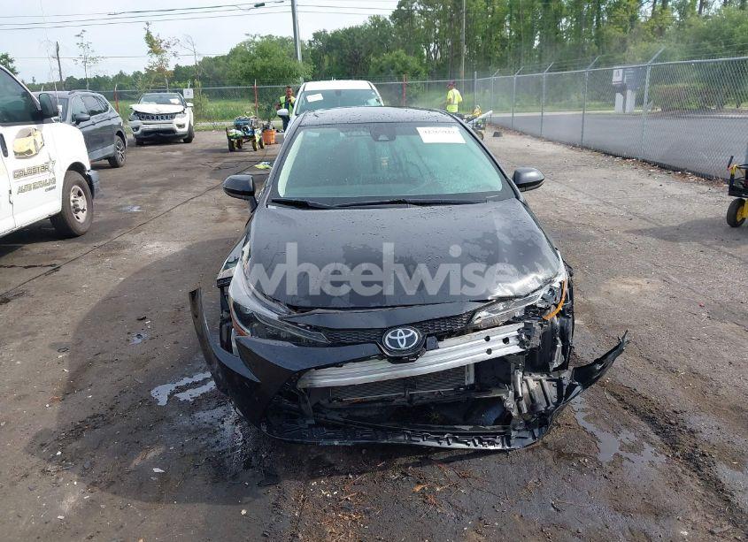 Photo 12 of 2021 Toyota Corolla LE (VIN 5YFEPMAE7MP195979)