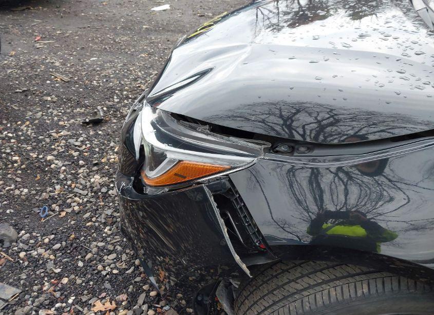 Photo 19 of 2021 Toyota Corolla LE (VIN 5YFEPMAE7MP199692)