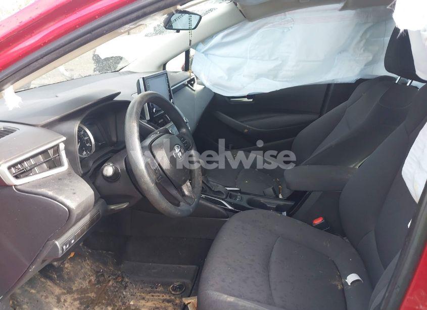 Photo 5 of 2021 Toyota Corolla LE (VIN 5YFEPMAE7MP211954)