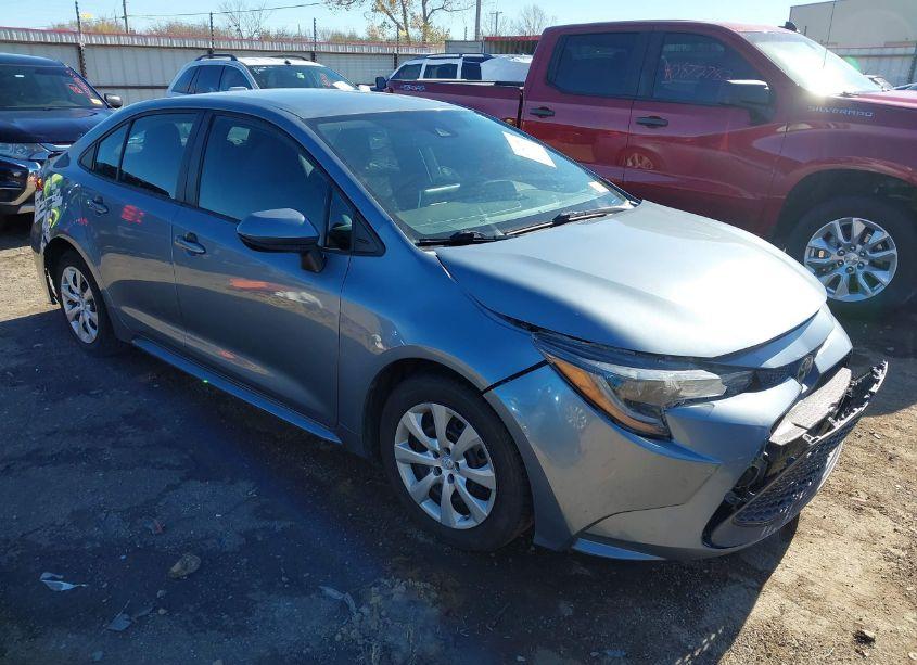 2021 Toyota Corolla LE (VIN 5YFEPMAE7MP222761) main photo