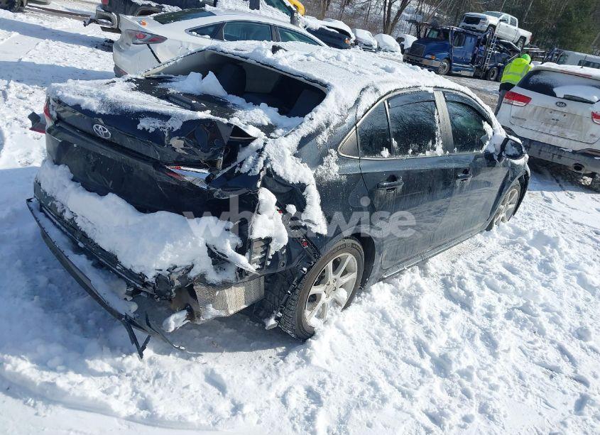 Photo 4 of 2021 Toyota Corolla LE (VIN 5YFEPMAE7MP256893)