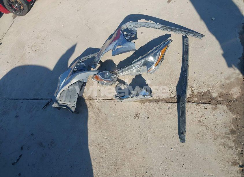 Photo 12 of 2021 Toyota Corolla LE (VIN 5YFEPMAE7MP261110)