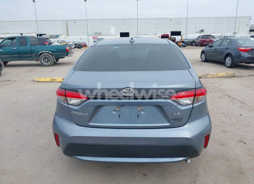 Photo 17 of 2021 Toyota Corolla LE (VIN 5YFEPMAE7MP261110)