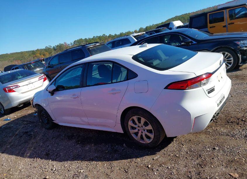 Photo 14 of 2021 Toyota Corolla LE (VIN 5YFEPMAE7MP269112)