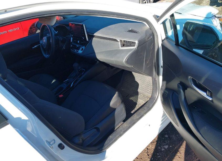 Photo 5 of 2021 Toyota Corolla LE (VIN 5YFEPMAE7MP269112)