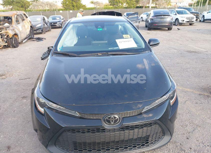 Photo 13 of 2021 Toyota Corolla LE (VIN 5YFEPMAE7MP269319)