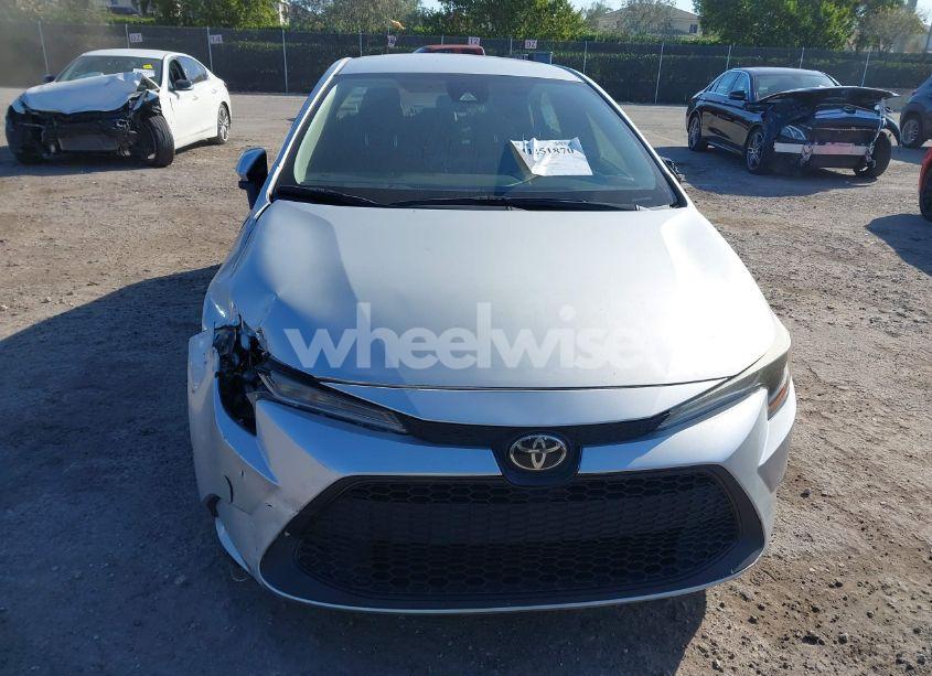 Photo 18 of 2022 Toyota Corolla LE (VIN 5YFEPMAE7NP274117)