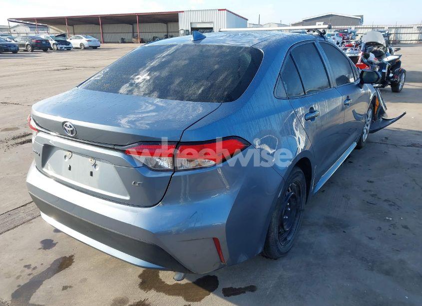 Photo 4 of 2022 Toyota Corolla LE (VIN 5YFEPMAE7NP275817)