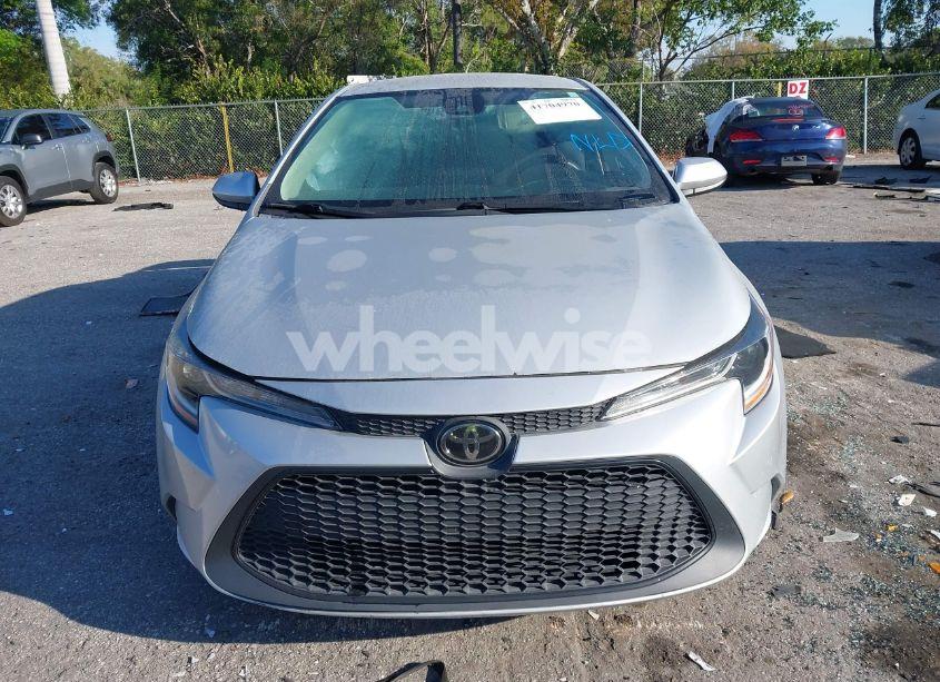 Photo 11 of 2022 Toyota Corolla LE (VIN 5YFEPMAE7NP276286)
