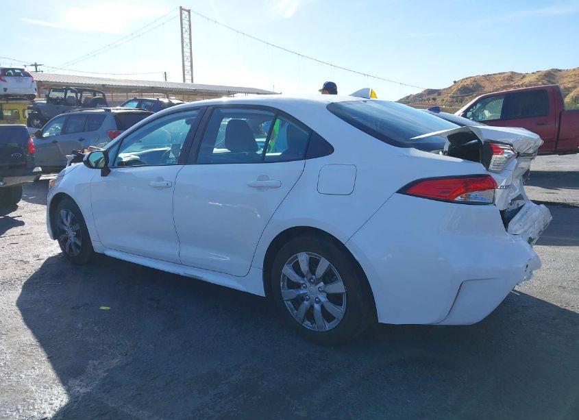 Photo 14 of 2022 Toyota Corolla LE (VIN 5YFEPMAE7NP277129)