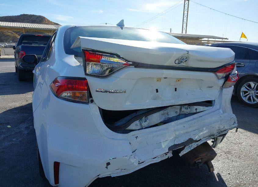 Photo 6 of 2022 Toyota Corolla LE (VIN 5YFEPMAE7NP277129)