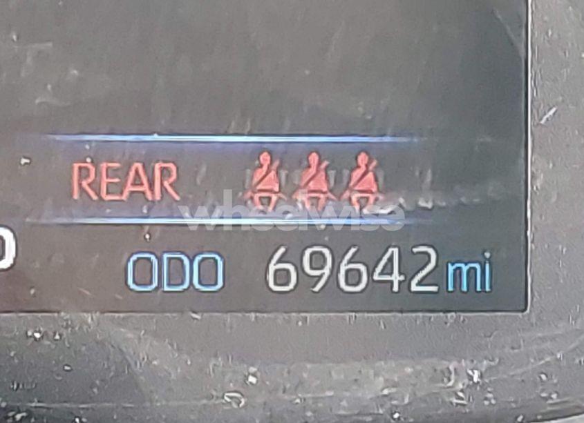 Photo 15 of 2022 Toyota Corolla LE (VIN 5YFEPMAE7NP297977)