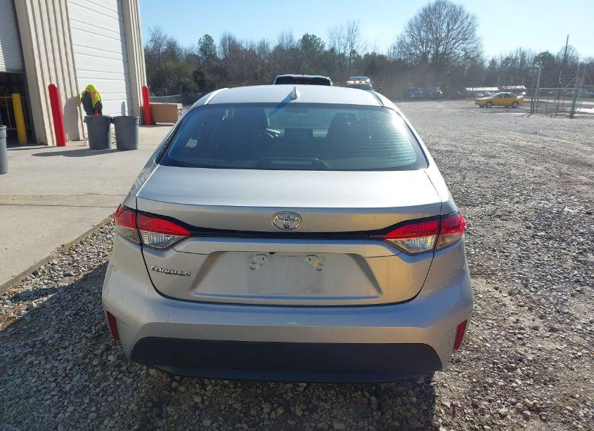 Photo 16 of 2022 Toyota Corolla LE (VIN 5YFEPMAE7NP330055)