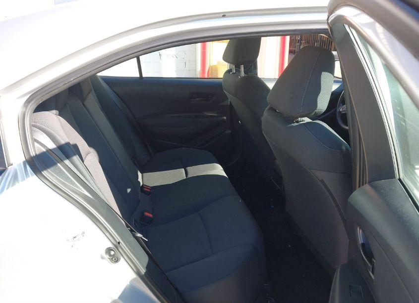 Photo 8 of 2022 Toyota Corolla LE (VIN 5YFEPMAE7NP330055)