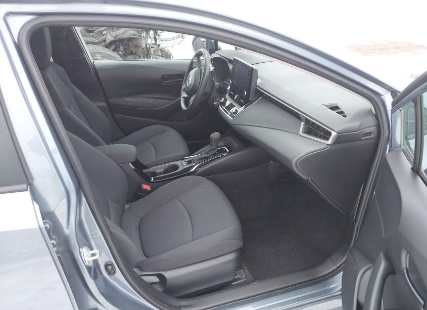 Photo 5 of 2022 Toyota Corolla LE (VIN 5YFEPMAE7NP342920)
