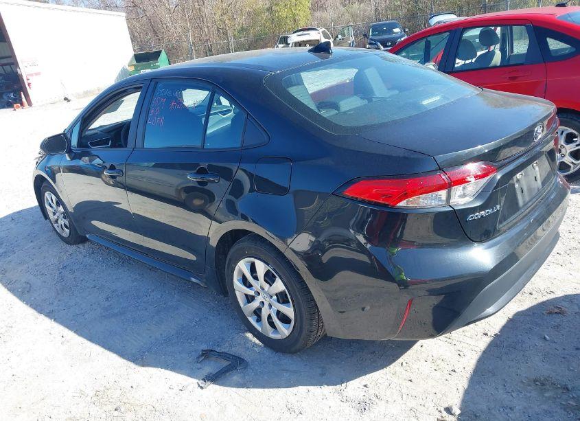 Photo 3 of 2022 Toyota Corolla LE (VIN 5YFEPMAE7NP343274)