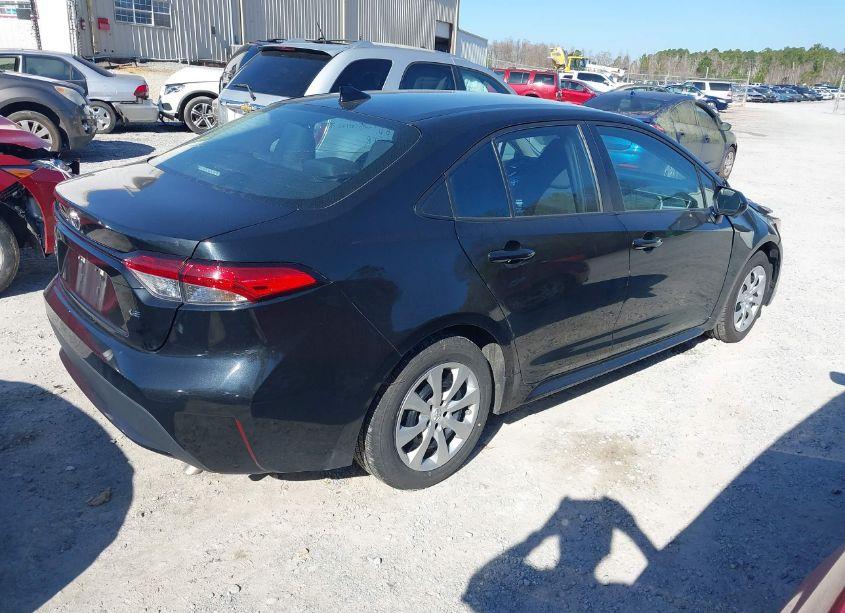 Photo 4 of 2022 Toyota Corolla LE (VIN 5YFEPMAE7NP343274)