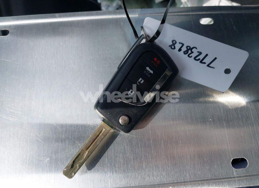 Photo 11 of 2022 Toyota Corolla LE (VIN 5YFEPMAE7NP355408)