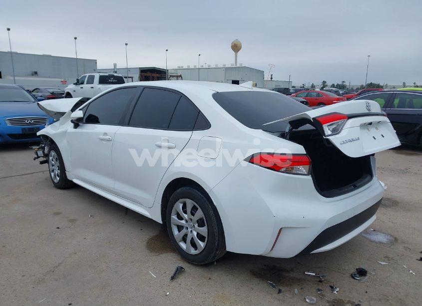 Photo 3 of 2022 Toyota Corolla LE (VIN 5YFEPMAE7NP355408)