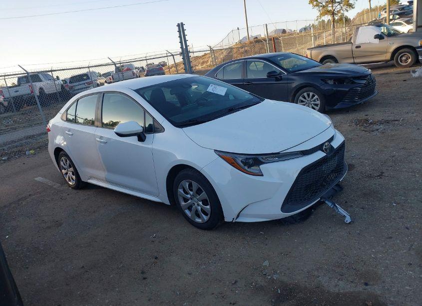 2022 Toyota Corolla LE (VIN 5YFEPMAE7NP358910) main photo